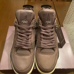 Unreleased dead stock Air Jordan 4 A Ma Maniere brand new in hand size 11